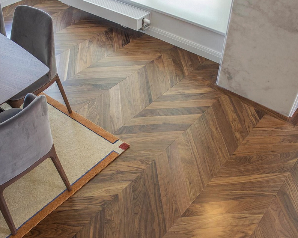 Chevron Almond 8x45